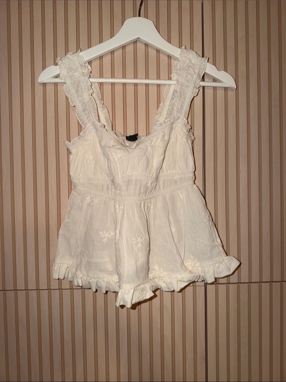 ruffle top NWT